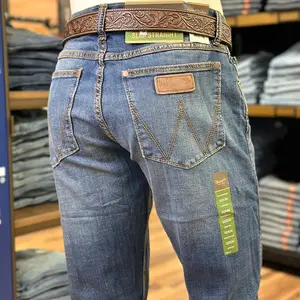 WRANGLER MEN'S JEANS RETRO SLIM STRAIGHT COTTONWOOD 10WLT88BZ
