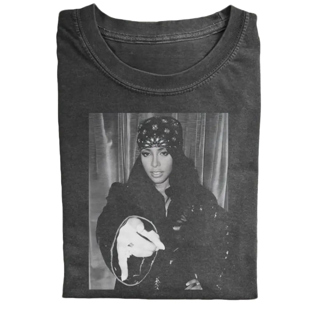 Vintage Aaliyah Tshirt, 90s Minimal Bootleg Style, Aaliyah Unisex Shirt, Aaliyah Merch, Hiphop Shirt, Graphic Tee, Rap Tee, gift for fans