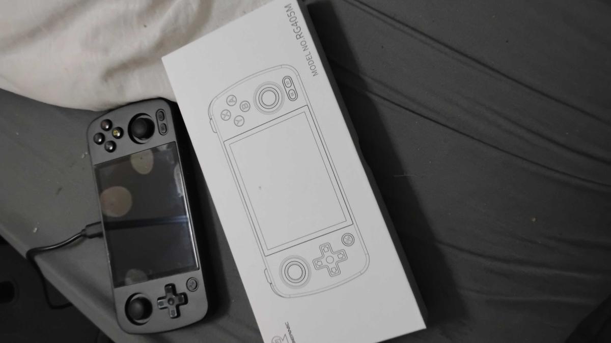 Item: RG405M-Black+128G