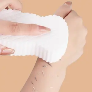 3D Bath Sponge Exfoliator, Painless Skin Care ,Baby Safe Reusable, Random Color