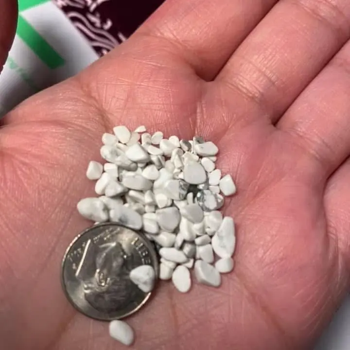 Howlite Crystal Chips for Jewelry Making, Craft Projects