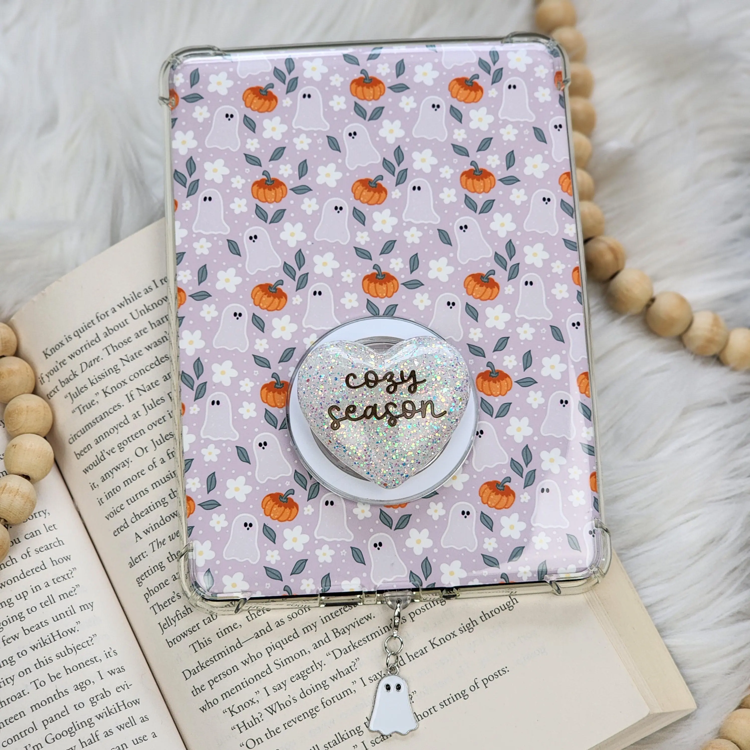 Kindle Accessories Set | Cozy Season Lavender Ghouls | Insert, Grip & Charm