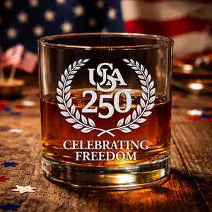 USA 250th Anniversary Whiskey Glass, Patriotic Gift for Him, Engraved Whiskey Glass, 1776-2026 Keepsake, Patriotic 4th of July Rock Glass