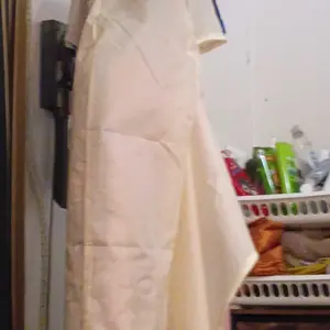 VEVOR Portable Clothes Dryer,  Clothes Dryer with Dryer Bag, PTC Heating & LED Display, Foldable Mini Dryer with 5-H Timer for Apartments, Dorms, RVs, or Hotels, 600W, Beige