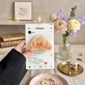 Cute Croissant Shaker Phone Grip Holder Kawaii Acrylic Phone Stand Grip Tok Aesthetic Bread Food Phone Accessories Gift for Her Women Girls