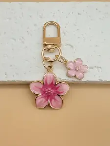 Elegant Alloy Material Women's Keychain, Cherry Blossom Design, Car Key Fob, Bag Decoration, Keychain For Bags, Travel Accessory, Gift for Friends, Floral Pattern Keychain