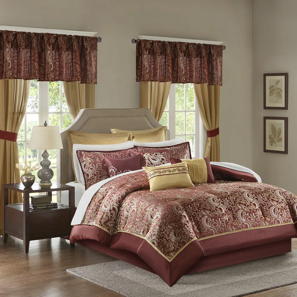 Main Street, 24 Piece Bedroom Luxury Bedding Set, Room in a Bag, Brystol