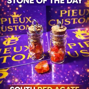 PIEUX CUSTOMS South Red Agate Red Root Strength Root Chakra Protector Builds Courage Stability Stamina And Grounding Energy crystals (small valve)