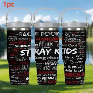1pc 30oz Portable Travel Water Bottle,Stainless steel cup,Stainless Steel Tumbler,Suitable for families, gyms, workplaces, outdoor picnics and gatherings,It is suitable to be given as a gift to family members and friends.