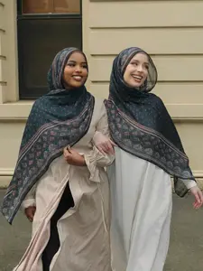 Vintage Lotus Print Balinese Hijab Scarf, Elegant Women's Headscarf, Muslim Fashion Daily Wear, Breathable Beach Long Shawl