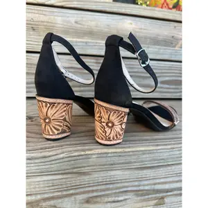 Black Tooled Heels-size 9 RTS-2.75 inch