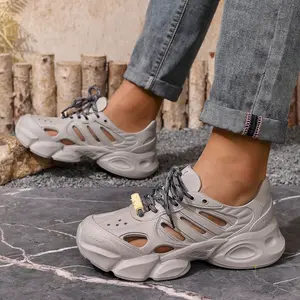 2025 New Eva Breathable Thick-Soled Retro Hole Beach Shoes with Drooping Feeling Daddy Shoes Footwear Casual