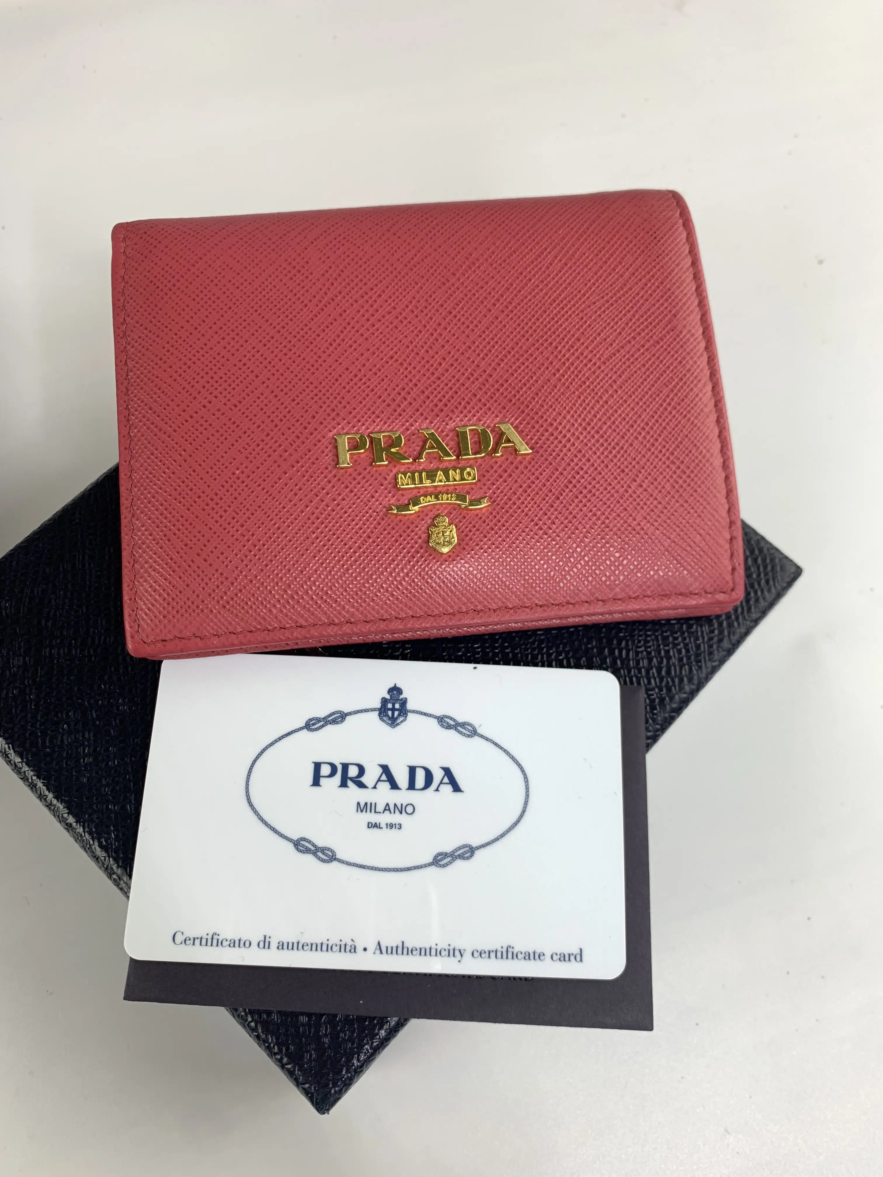 Pre-owned PRADA leather small leather goods Compact Case Wallet