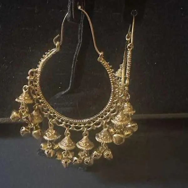 traditional kashmiri chaand bali