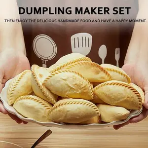 2 pieces of household dumplings making tool set wheat straw dumplings die+stainless steel circular cutter dumplings/fried dumplings/Potsticker universal, double the efficiency of dumplings, easy to make perfect dumplings Kitchen Utensils