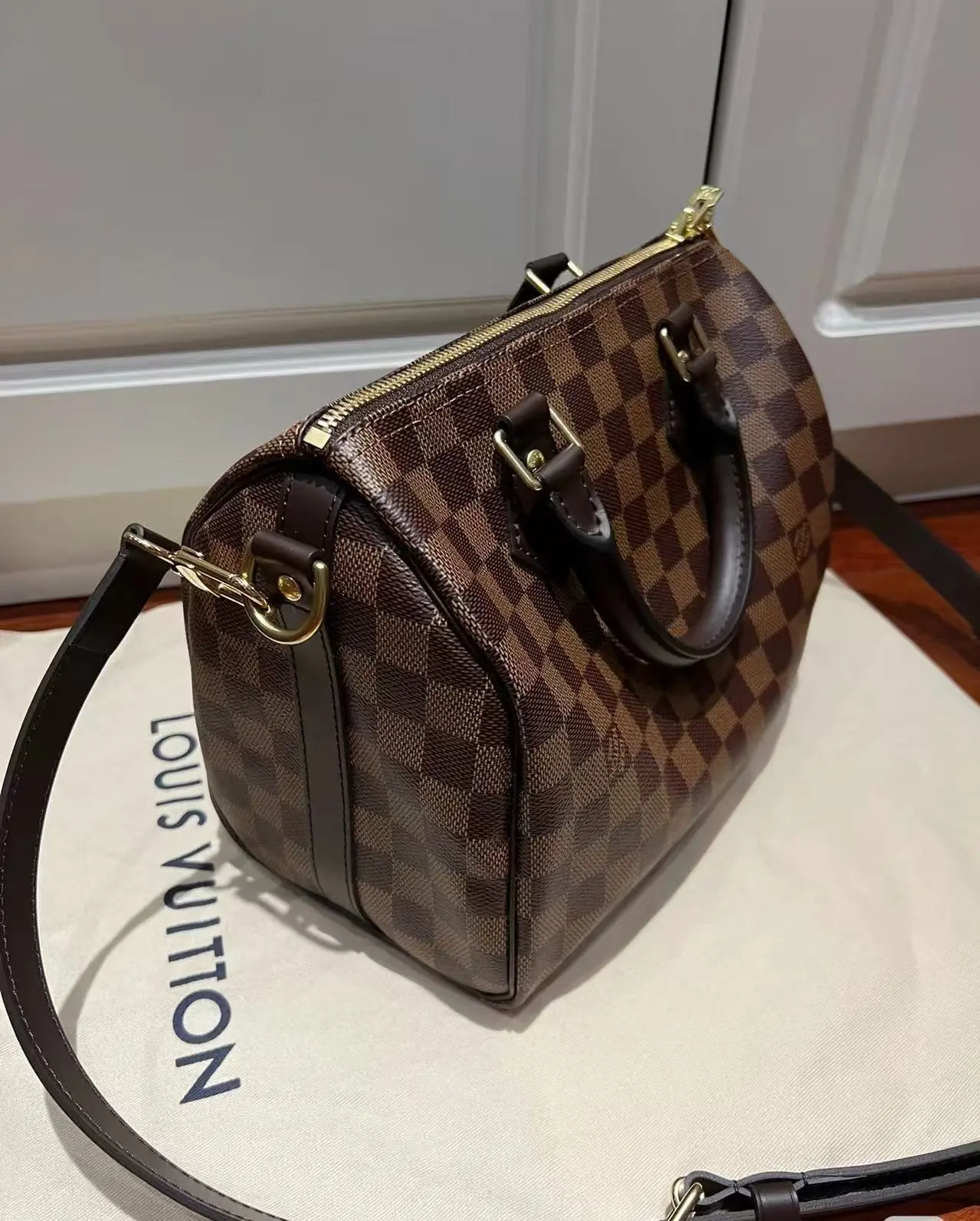 Pre-owned Louis Vuitton speed