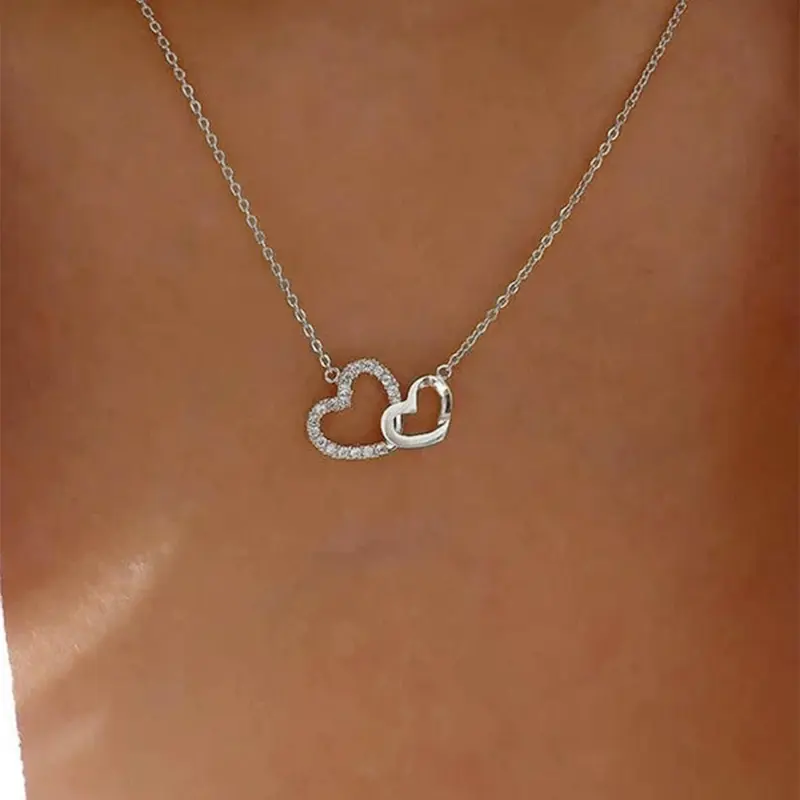 Women's Elegant Exquisite Rhinestone Heart Design Pendant Necklace, Trendy Sparkly Pendant Necklace, Chic Gorgeous Luxury Jewelry, Sentimental Necklaces