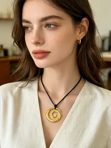 Boho Korean Velvet Cloud Spiral Pendant Necklace, Vintage Elegant Daily Party Jewelry, Luxury Gift for Women, Multifunctional Fashion Accessory