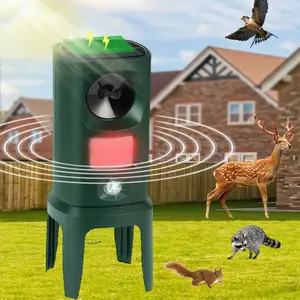 Outdoor animal repeller - Ultrasonic rodent repellent - Solar-powered + USB-powered bird repellent and cat repellent. Suitable for farms, orchards and gardens.