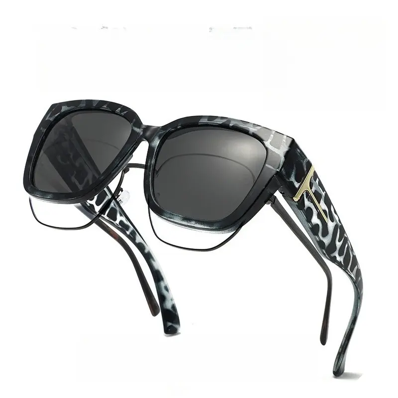 Grey Marbled Cream Frame, Smoke Grey Lenses