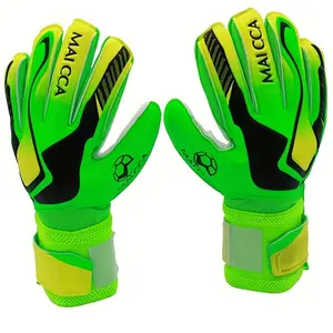 Soccer Goalie Gloves, Soccer Goalkeeper Gloves, Strong Grip Goalkeeping Gloves With Finger Protection - Green - For Soccer Goalkeepers -  Suitable for Training & Matches - Great Gift for Soccer Players