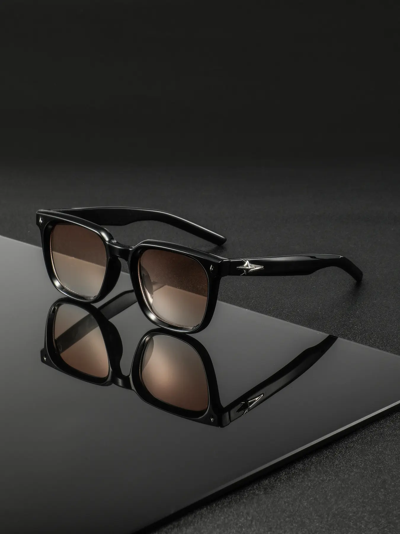 Men's Metal Frame Glasses, Tinted Lens Glasses, Stylish Eyewear for Men, Durable and Lightweight Design, Perfect for Daily Wear, Fashionable Accessory, Lightweight Casual Eyewear