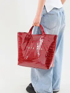 Wave Pattern Decorative Handbag, Stylish Saddle Bag for Women, Embroidered Shoulder Clutch for All Seasons, Fashionable Daily Use