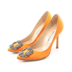 Pre-owned manolo blahnik Cotton Small Leather Goods HANGISI Fabric Pumps