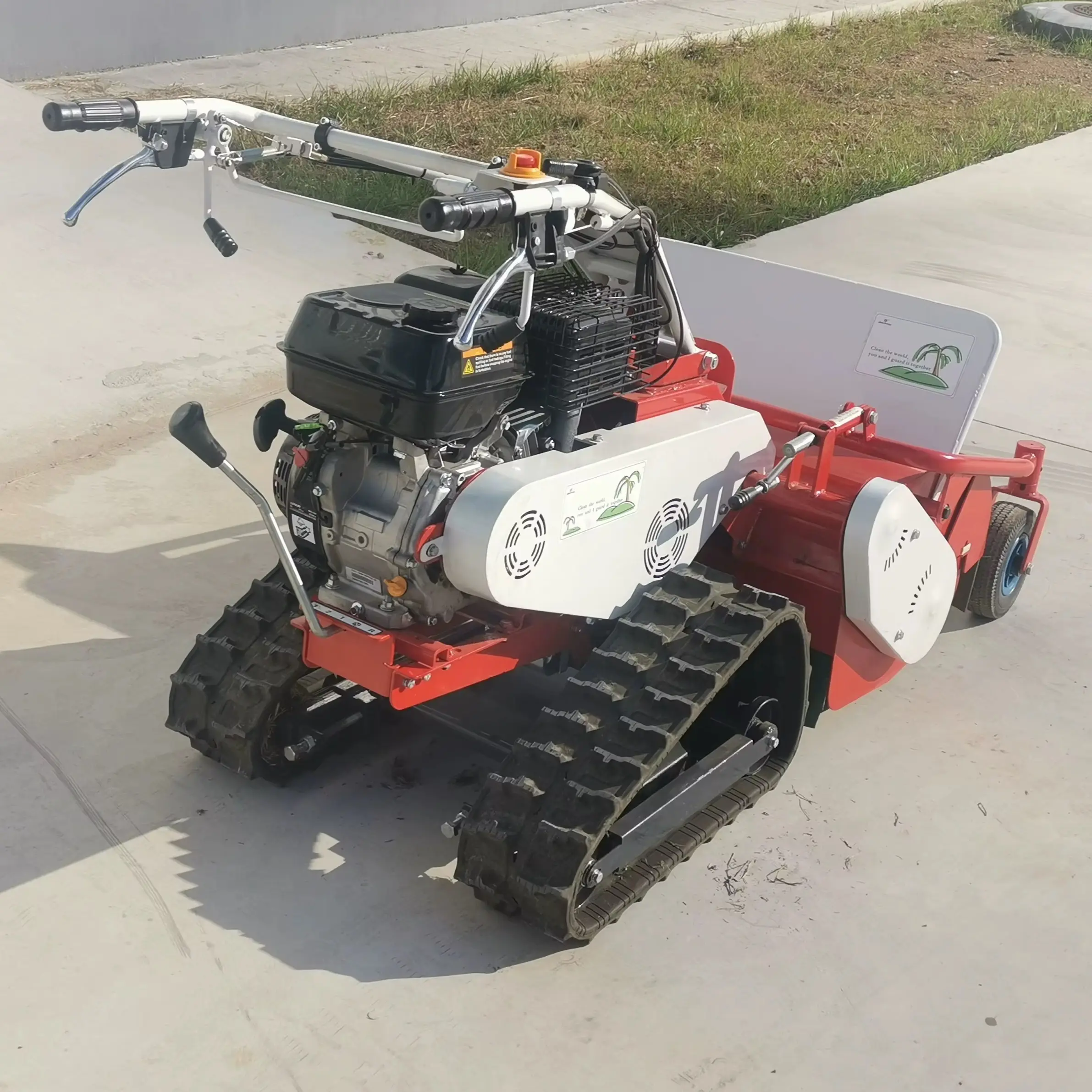 Diesel Engine Grass Cutting Machine Agriculture Rubber Tracks Remote Control Robot Lawn Mower