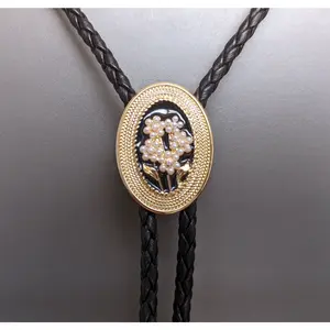 Dainty Pearl Flower Bolo Tie Necklace with Adjustable PU Leather Cord - Boho Bridal Jewelry for Cowgirl Weddings, Delicate Western Necklace & Timeless Keepsake Gift