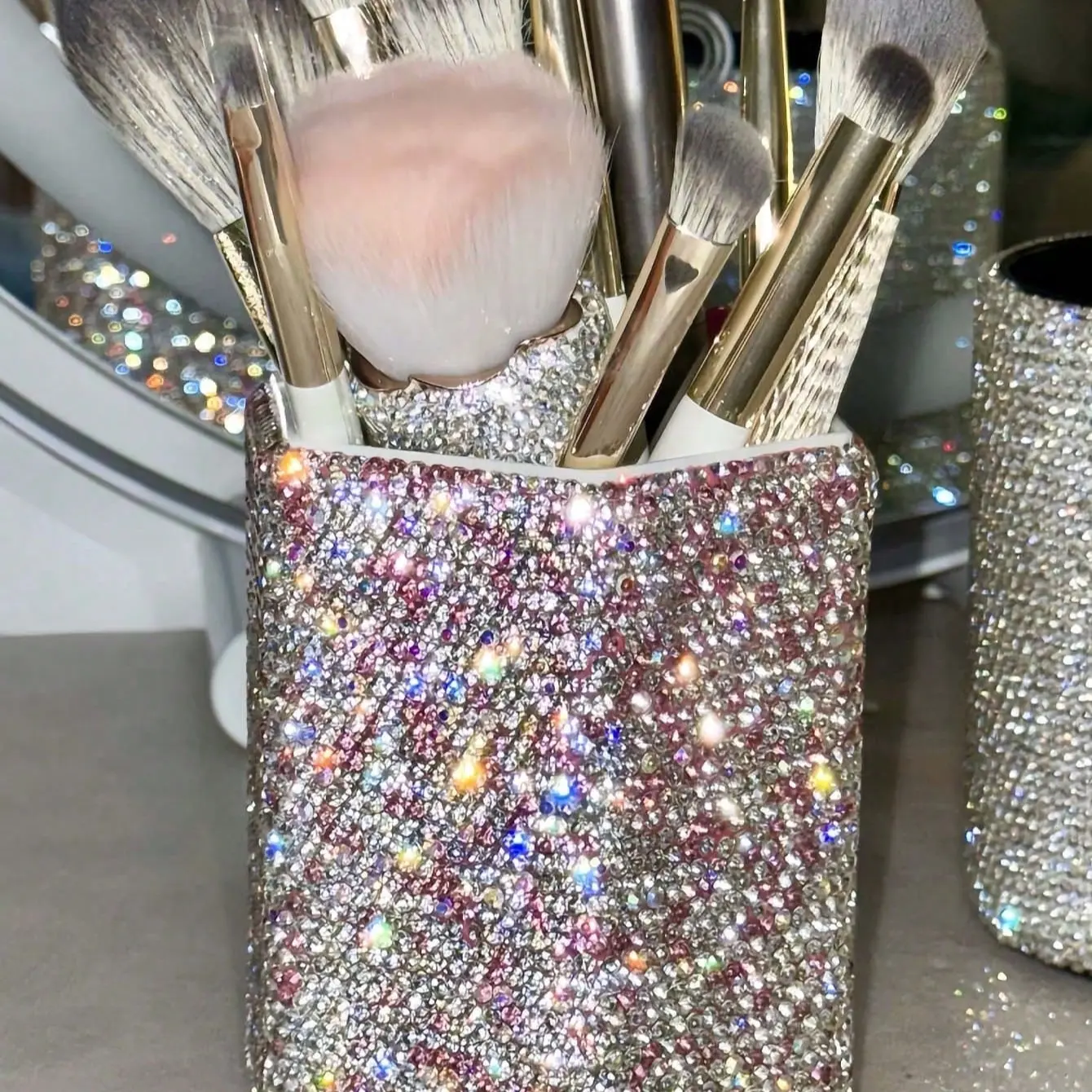 Luxury Rhinestone Desk Pen Holder, Clay Embedded Diamond Makeup Brush Organizer, Fashion Beauty Tool, Elegant Desktop Accessory, Desk Accessories