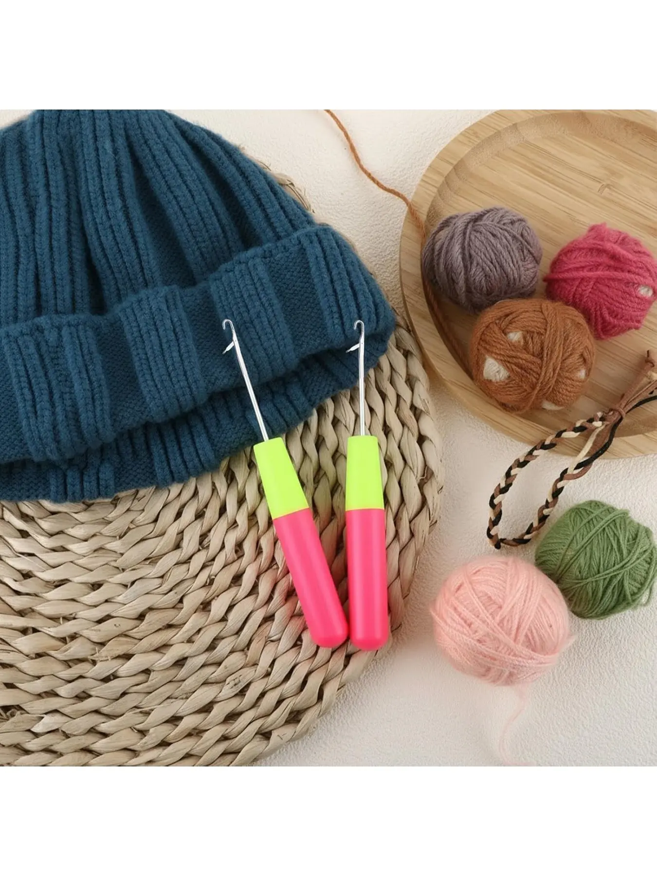 2pcs Latch Hook Tool for Micro Braids and Hair Extensions, Latch Hook Crochet Needle for Carpet and Feather Use, Crochet Hooks, Crochet Hook Set