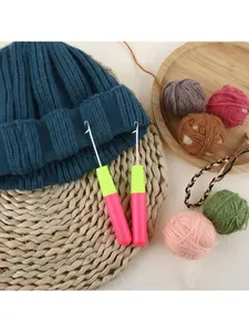 2pcs Latch Hook Tool for Micro Braids and Hair Extensions, Latch Hook Crochet Needle for Carpet and Feather Use, Crochet Hooks, Crochet Hook Set