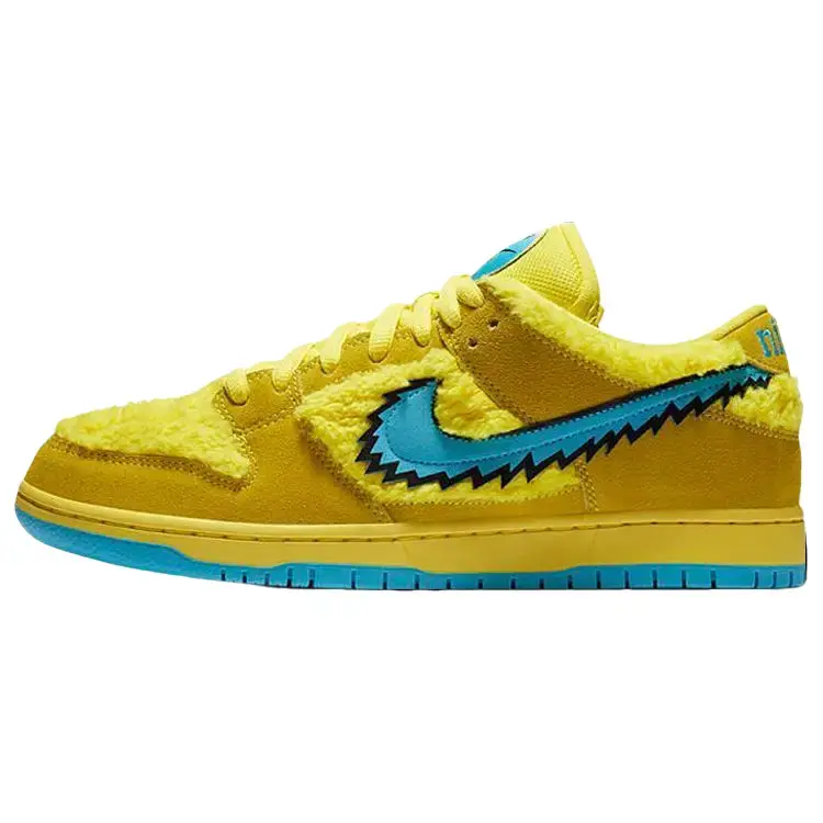 NIKE Men's Grateful Dead x Dunk Low SB 'Yellow Bear' Athletic Sneaker - Streetwear, Bold Yellow Tones, Cushioned, Durable Skate-Ready Construction, Ideal for Sports, Everyday Fits, Skating Shoes, Streetwear Fit, Collaboration, Cushioned Sole, Fuzzy Textur