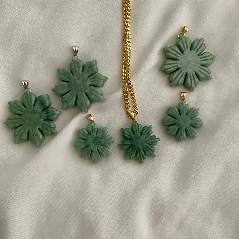 18k Gold Filipino Sun Star Green Jade Pendant, Larger-Sized Natural Jade Jewelry Accessory for Necklaces