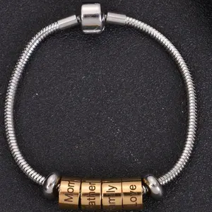 Multiple Name Family Bracelet in Multiple Fonts