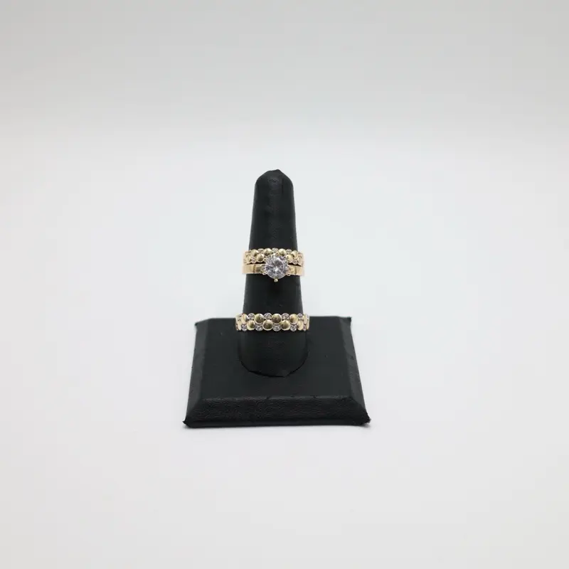14K Gold Wedding Ring Trio with Intricate Details for Elegant Everyday Wear