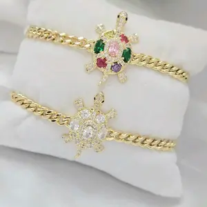 Pulsera de tortuga en clear y multicolor medida 7- 7.5 inches