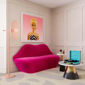 Lips 68" Velvet Settee