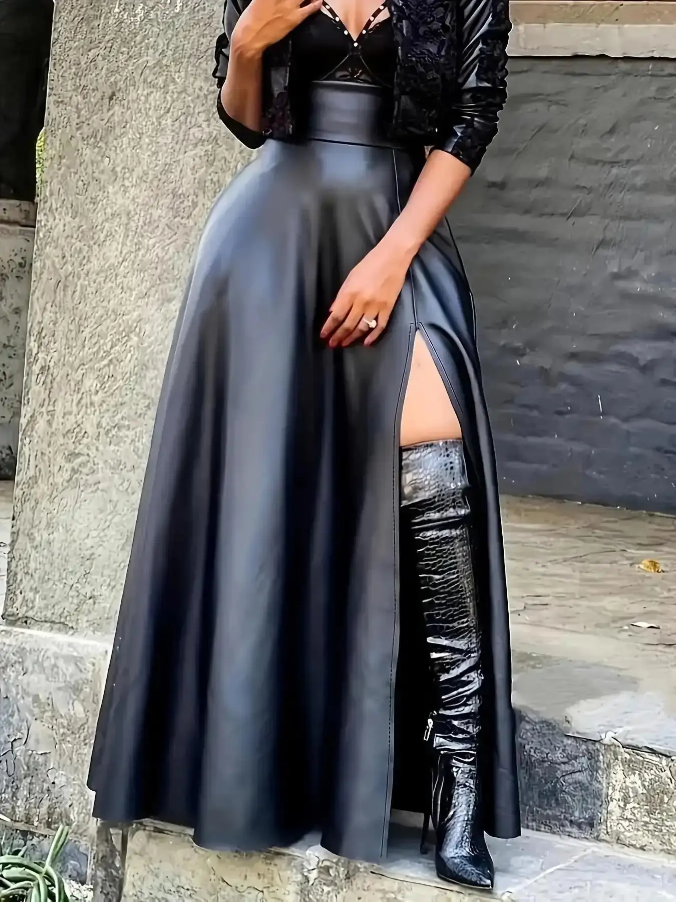 Women's Solid High Waist Split Thigh Pu Skirt, Elegant Fashion Long for Daily Outdoor Wear, Skirts Women, Ladies Bottoms All Seasons, 80s Girl Clothes, Street Style, Wardrobe Essential, Elevated Basics