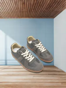 2026 New Retro German Army Training Trainer Sneakers Unisex Classic Street Fashion Casual Lightweight Shoes Men Women Comfortable Leather Leisure Footwear Running Walking