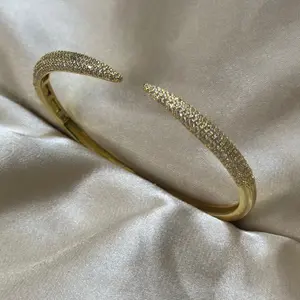 Claw Pave Bangle