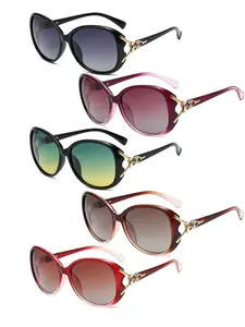 Women's Round Frame Fashion Glasses with Gradient Lenses and Metal Fox Decor, Perfect for Travel and Beach, Summer Adventure Accessory, Stylish Glasses