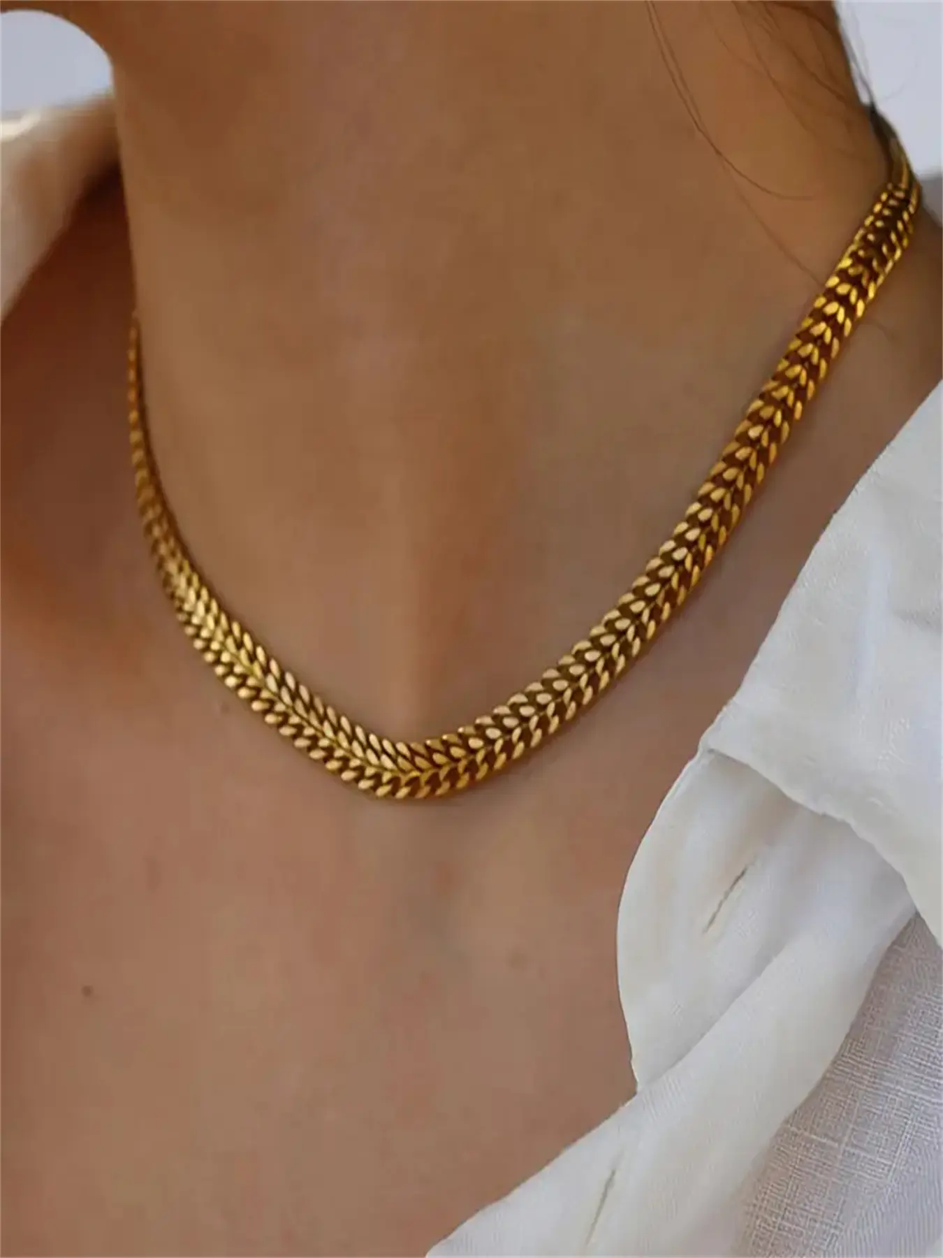 Women's Stainless Steel Dainty Necklace Chain, Elegant Daily Wear Jewelry Gift, All-Season Fashion Accessory for Women