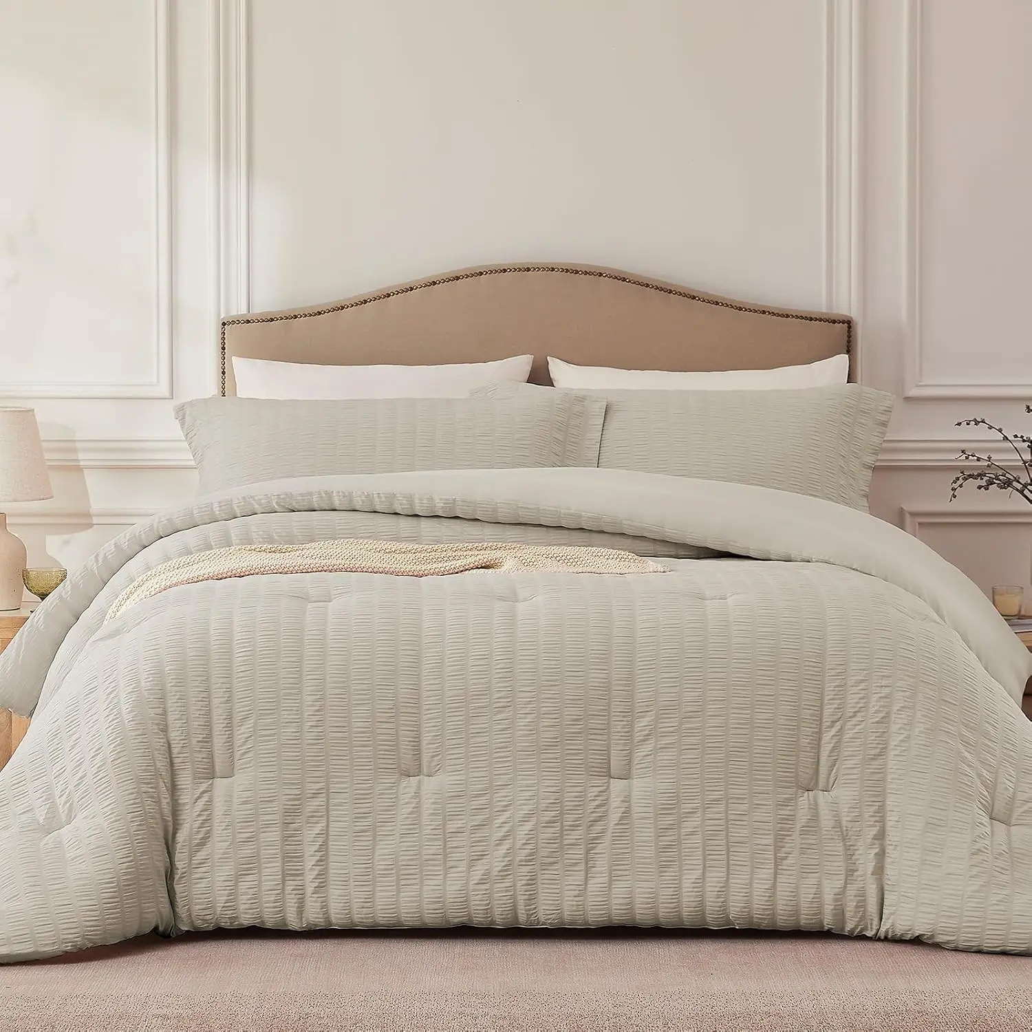 Oatmeal Queen Comforter - 3 Seersucker Lightweight Comforter Sets (1 Fluffy Comforter  2 Pillowcases) - Seasons Sets