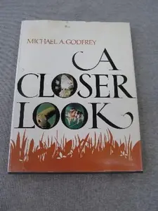 USED-A closer look by Michael A. Godfrey (Hardcover)