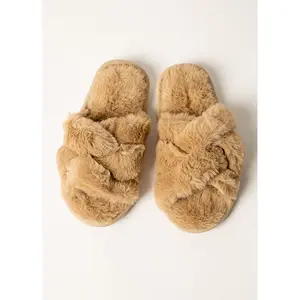 Taisha Slippers in Taupe