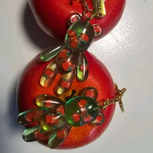 Red Apple Bronze Keychain - Unique Design with floating Apples and Bronze Finish