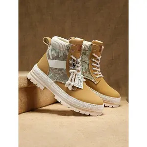 Men’s bear-pattern lace-up hiking boots, lightweight hiking boots, casual outdoor sports boots, fashionable hiking shoes for outdoor activities