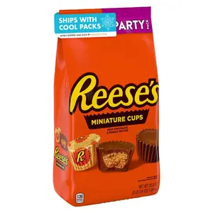 REESE'S Miniatures Milk Chocolate Peanut Butter Cups, Candy Party Pack, 35.6 oz